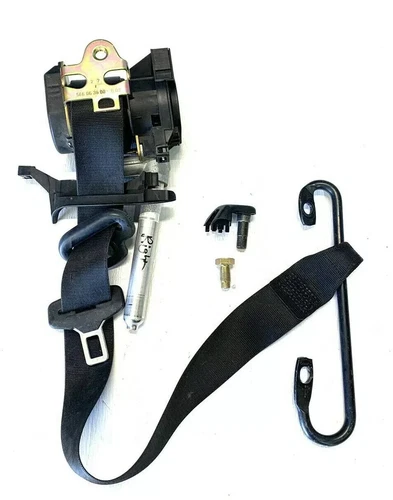 Seatbelt Retractor Mercedes 1998-2002 Right Front W208 CLK30 CLK430 RH