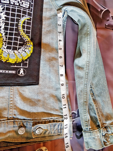GODZILLA Custom Upcycled Levi's Trucker Jacket with 1 Pin and 1 Patch - Picture 15 of 18