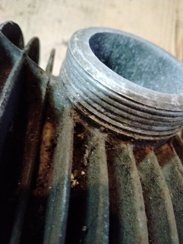 BMW Airhead right cylinder head R75 R80 R90 - Picture 10 of 18