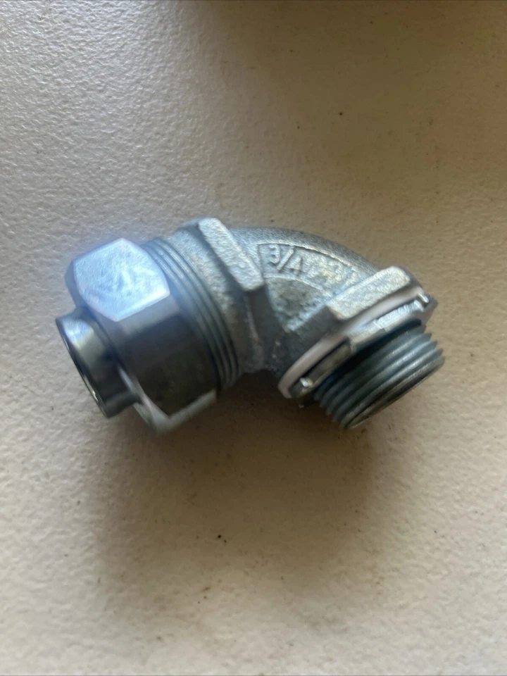 "Conector hermético líquido EMERSON Appletori ST9075, 90 grados tamaño comercial 3/4"" cantidad 10" Foto 2 de 3