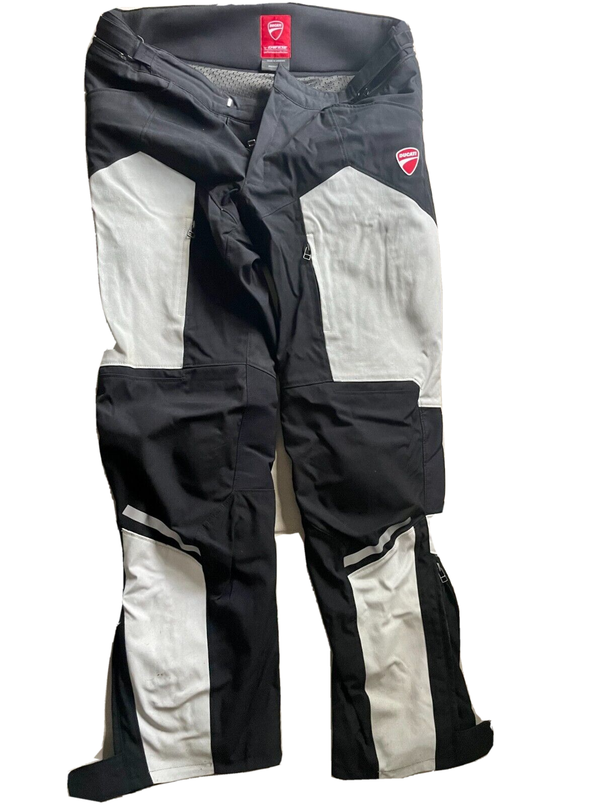 OEM DUCATI DESERT C1 FABRIC MENS RIDING PANT Size32 US (52 EURO 