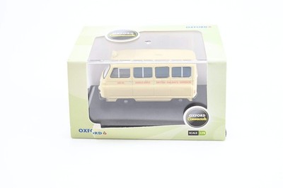 Oxford Diecast 1:76 76JM019 British Railways Morris J2 Ambulance