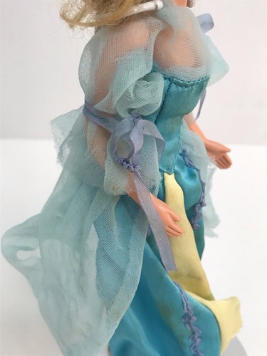 The Star Spangled Puppe Colonial Girl Mattel Sunshine Family 70er Geschichte *LESEN* - Bild 17 von 19