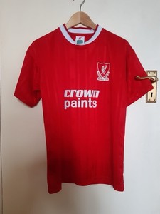 Liverpool Home Camiseta de Fútbol 1985 - 1986. Sponsored by Crown Paints