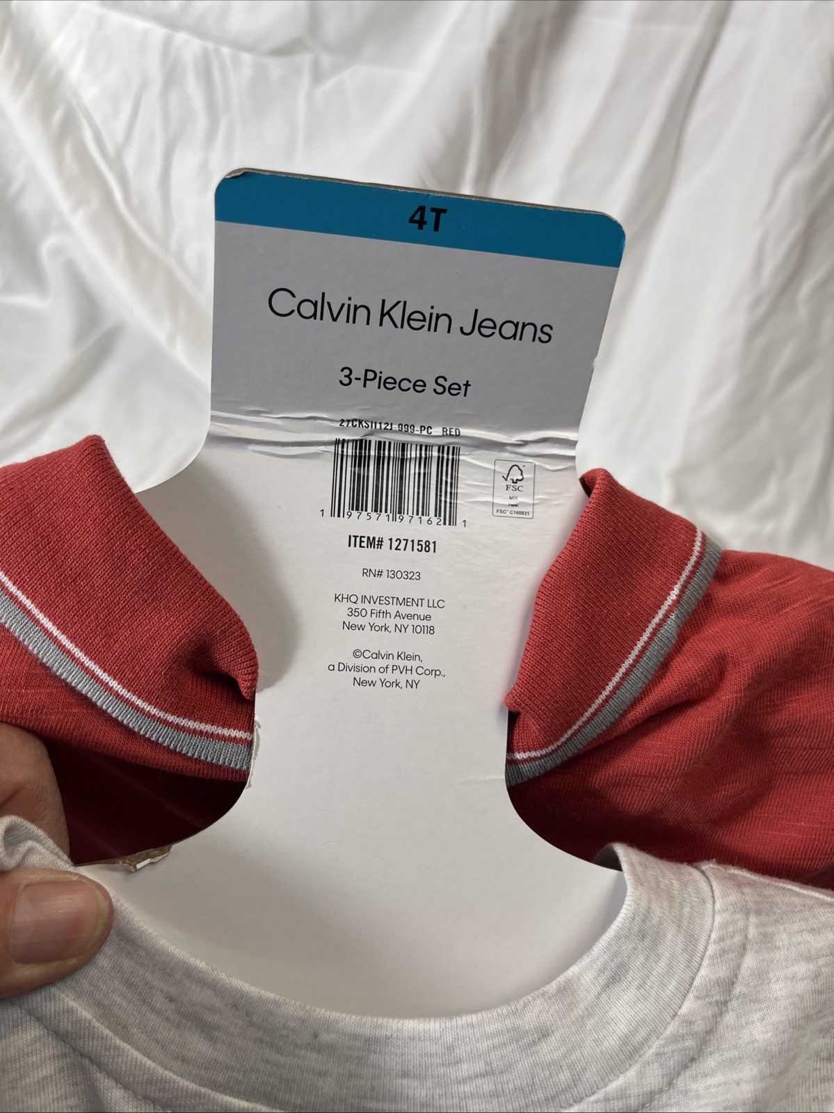 NEW WITHTAGS CALVIN KLEIN BOYS THREE PIECE OUTFIT SIZE 4 T thumbnail 6