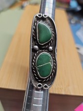 STERLING SILVER NATIVE AMERICAN GREEN TURQUOISE RING Size 8 needs band repaired