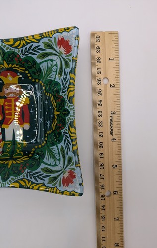 Plato de cristal cuadrado de caramelo 208 Park 6" cascanueces de Navidad - Imagen 8 de 9