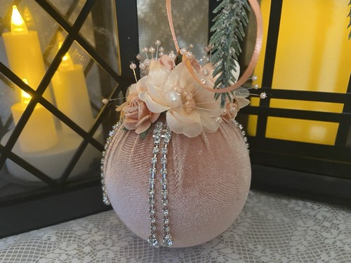 Peach Flocked (6) Xmas BallsRhinestones, Silk &Paper Florals,Satin & Faux Pearls - Picture 12 of 19