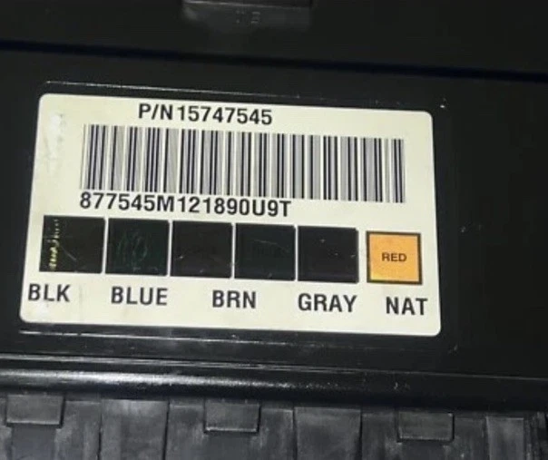 03-06  VIN PROGRAMMED BODY CONTROL MODULE GM BCM 15747545 - Image 2 of 2