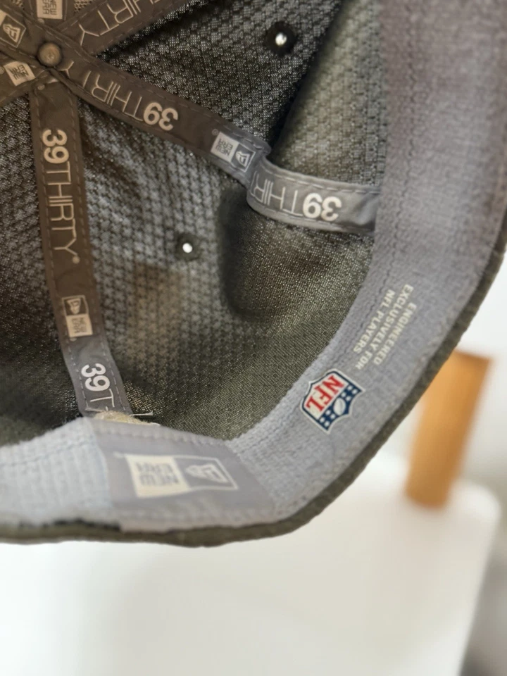 Indianapolis Colts New Era 2017 Salute Military Service 39THIRTY sombrero ajuste flexible sistema operativo Foto 3 de 4