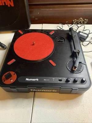 Numark PT01 Scratch Portable DJ Turntable w USB & Built in Scratch-Switch Tested