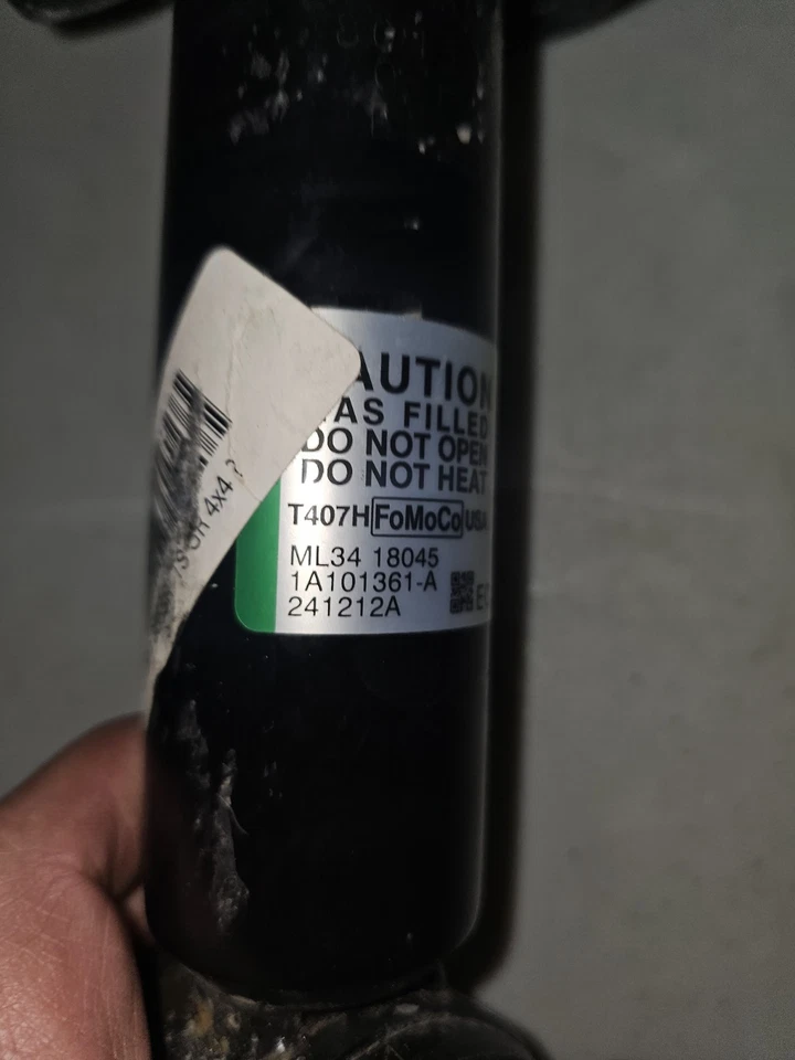 NUEVO OEM FORD F150 4X4 AMORTIGUADOR DELANTERO CON RESORTE LH & RH 21-24 Foto 3 de 4