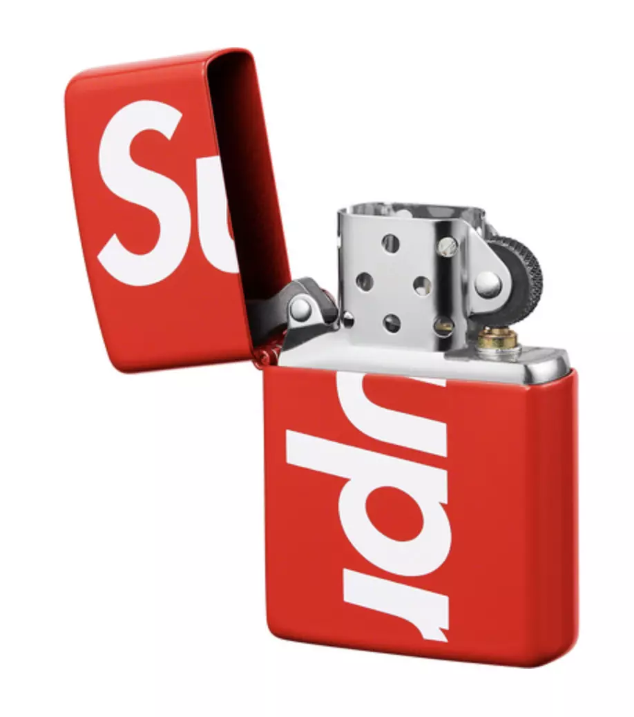 Supreme zippo-