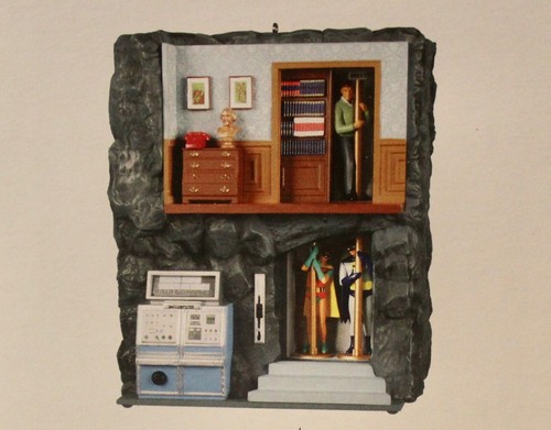 Hallmark 2024 To The Batcave Batman Classic TV Series Magic Keepsake Ornament - Picture 2 of 3