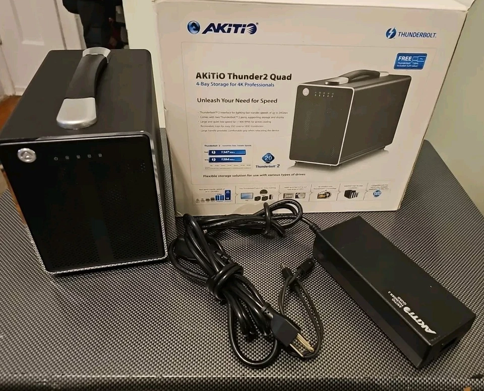 AKiTiO Thunder2 QUAD 16TB 3.5" HD - Image 2 of 4