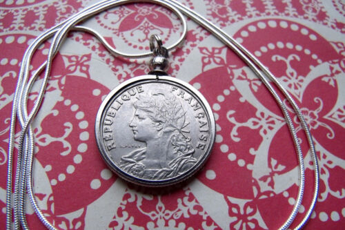 France 1903 Lady Liberty French Centimes Coin on a 30" 925 Silver Snake Chain - Picture 2 of 7