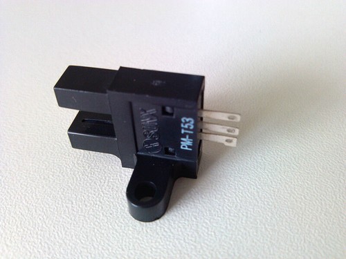 5Pcs NEW For SUNX Photo Micro Sensor PM-T53 PMT53 - Picture 2 of 2