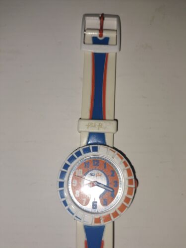 RARE Vintage Flik Flak 2009 ZFCSP006 All Around BLACK & Red In Great Condition - Picture 3 of 17