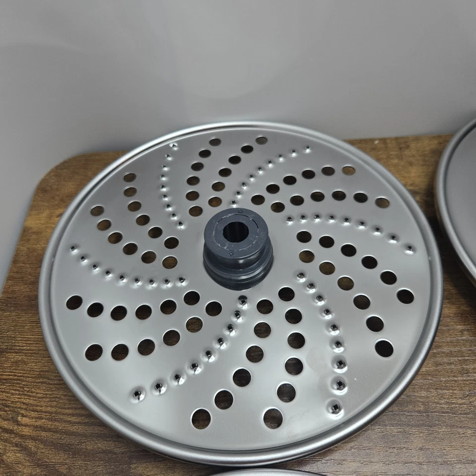 Kenwood Food Processor FPM810 Blade Disc Set × 5 In Storage Bag New Genuine Item - Image 3 of 4