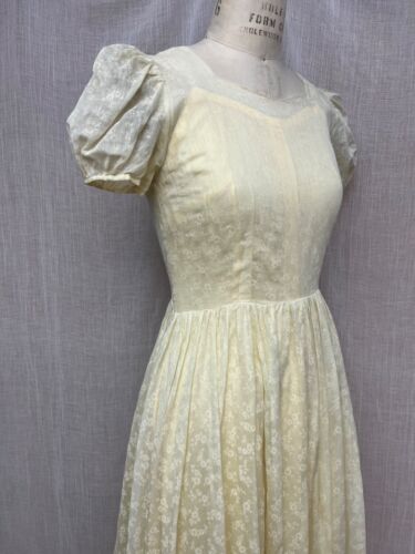 1930s 40s Sheer Yellow Sheer Flocked Cotton Dress Maxi Lawn Gown Wedding XXS XS - Picture 9 of 22