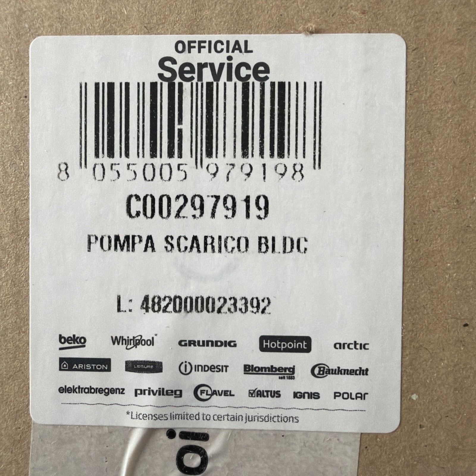 Pompe de vidange C00297919 pour retrouver une buanderie saine
