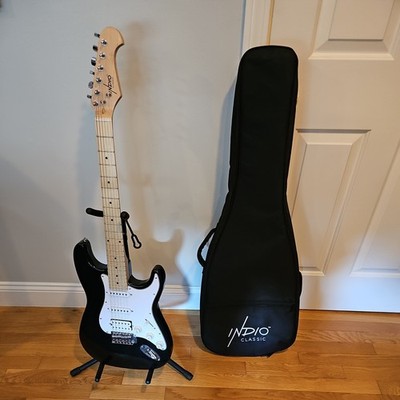 Monoprice Classic HSS Electric Guitar with Gig Bag Black 6 String Basswood Body