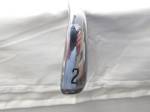 Titleist T200 Single 2 Iron Project X 6.0 Stiff Flex Steel Shaft - Picture 2 of 6