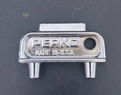 Perco HD Deckplatte Schlüssel. 28mm Ösen. Pin und Schlitz Design Loch für Schlüsselanhänger.