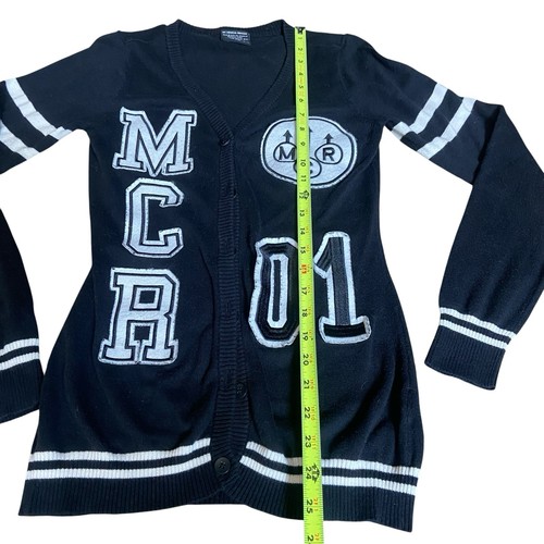 Suéter con parche My Chemical Romance para mujer talla S cárdigan universitario banda emo grunge - Imagen 4 de 7