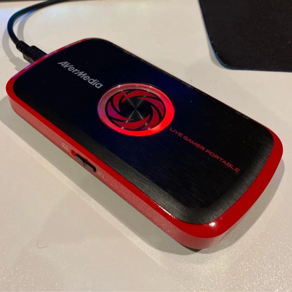 Dispositivo de captura portátil para jugadores en vivo AverMedia C875 AVT-C875 Foto 3 de 3