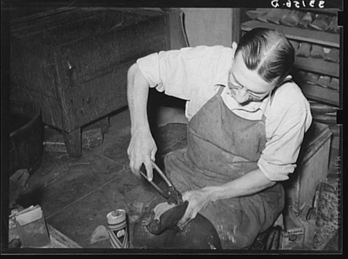 Cowboy Boot Shop,Alpine,Texas,TX,Brewster County,Farm Security Administration,5