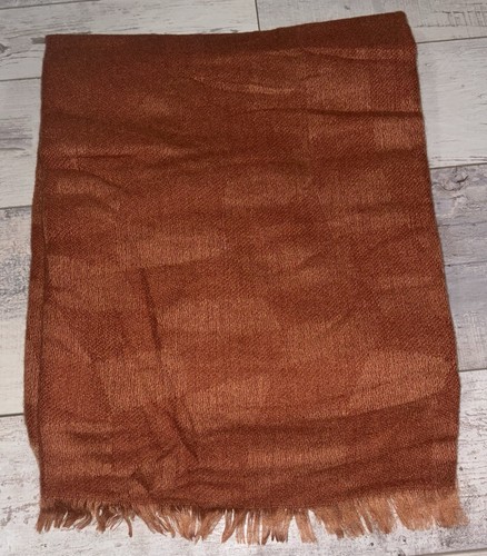 Manta Tejida Target 50”x 60” con Bordes con Flecos - Naranja Terracota - NUEVA - Imagen 1 de 4