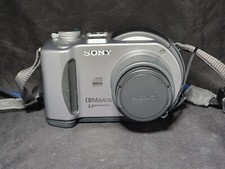 Sony Mavica MVC-CD300 3.3 MP Digital Camera - Silver for Sony Mavica MVC-CD300 3.3 MP Digital Camera - Silver for