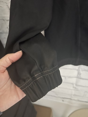 WonderWink Next Black Scrub Jacket STRETCH Monogram MONICA EUC Women's S - Picture 10 of 10