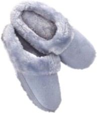 Ladies Slip-On Plush  Furry Indoor/Outdoor Slippers - Size Small 5-6 - NEW