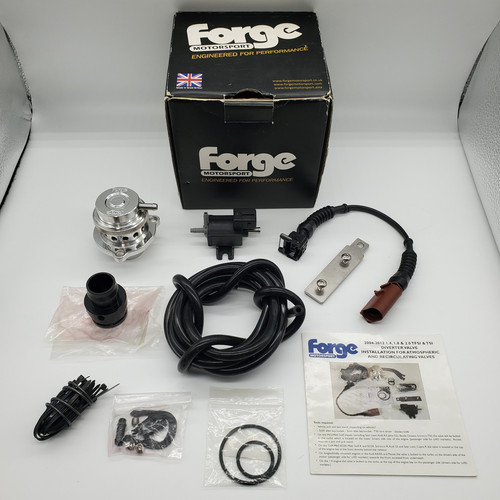 Forge Motorsport FMFSITAT-C Blow Off Diverter Valve 2.0 VW Golf Polished Silver - Picture 1 of 15