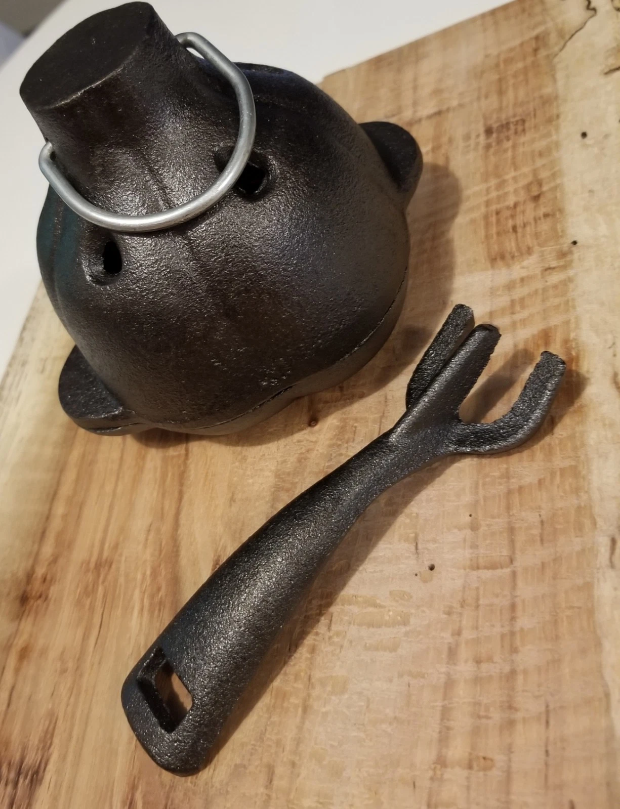 cast iron garlic roaster
Opens in a new window or tab
