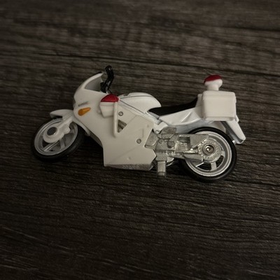 Tomica #4 Honda VFR Police Motorcycle Takara Tomy Model Car standard color