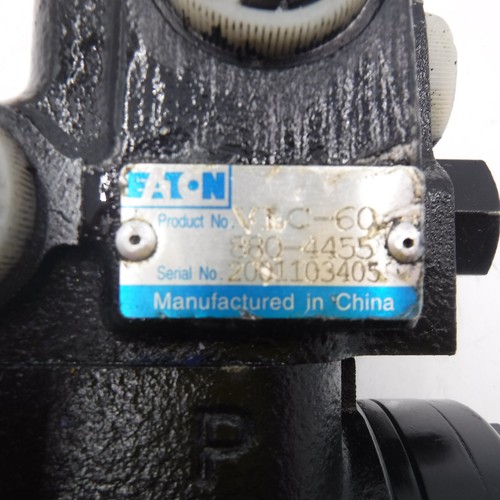EATON VLC-60 880-1650 Lenkorbitrol JCB Hydraulik Orbitrol Lenksteuereinheit OVP