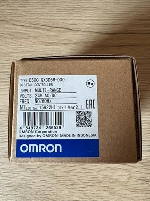 Omron Temperature Controller E5CC-QX3D5M-000