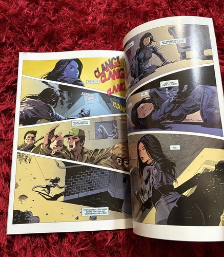 Gun Honey #1 of 4 Variant Comic 2021 - Picture 5 of 6