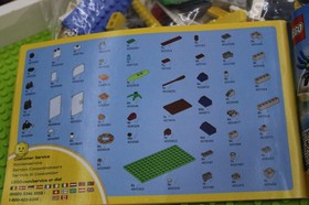 LEGO (31035) Creator 3 in 1, Beach Hut, Used, 100% Complete W/Manuals, No Box