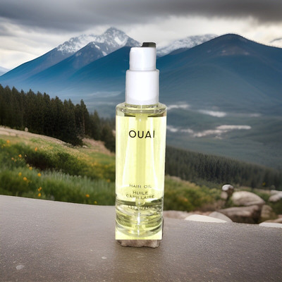 New OUAI Hair Oil 1.5 oz 45 ml heat protection fighting frizz and smoothing hair