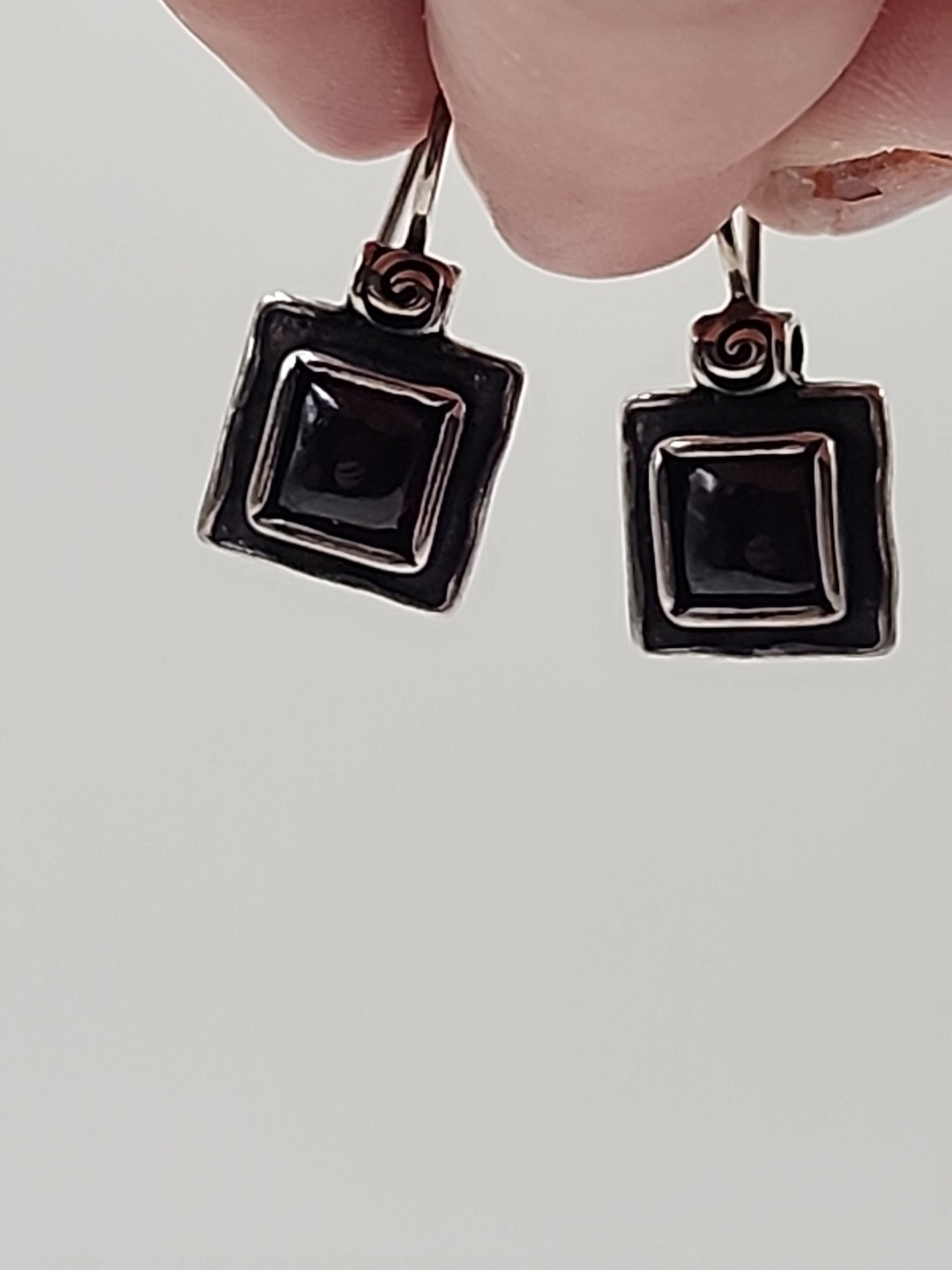 Silpada Sterling Silver Garnet Square Earrings - image 5