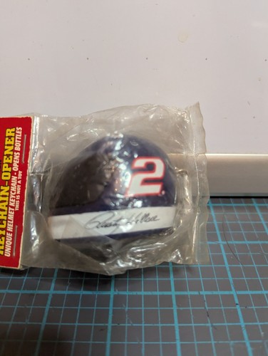 Nascar Rusty Wallace Fan Fueler Keychain-Opener #2 NOS - Picture 3 of 6