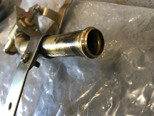 DATSUN 510 heater valve (late). new take off 27091-A4605