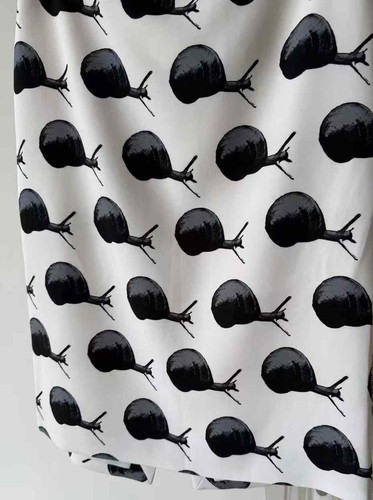 Falda Lápiz Tibi Gary Estampado Elástico Crepé Talla US4 - Imagen 4 de 5