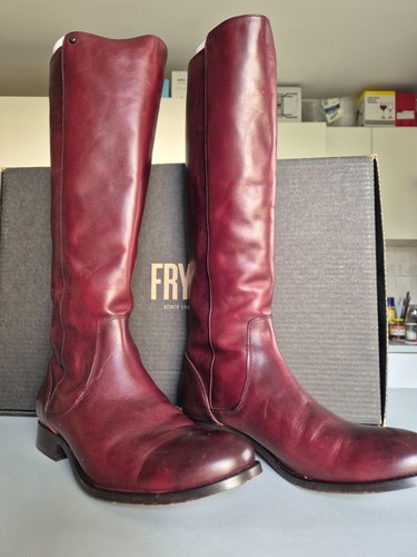 Frye Melissa Stud Back Zip Boots/Size women US10 Wine colour/ Style No: 3475436 - Picture 2 of 13