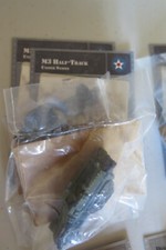AXIS  ALLIES MINIATURES D-DAY LOT 23 M3 HALF-TRACK UC WITH CARD x2