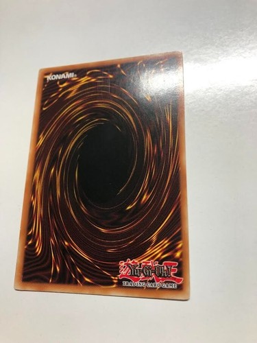 Yugioh Bruja Violeta CRMS-EN097 Ultimate Raro 1ª Edición Cambio de Lámina Error de Impresión Casi Nuevo - Imagen 8 de 9